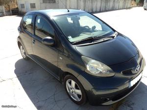 Toyota Aygo 1.0 Sport Pack A/C Janeiro/08 - à venda -