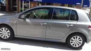 VW Golf 1.6 TDI 115CVC/NOVO Outubro/10 - à venda - Ligeiros