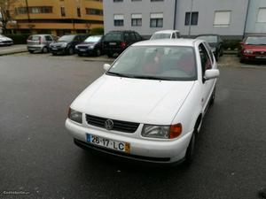 VW Polo Cv Maio/98 - à venda - Ligeiros Passageiros,