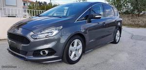 Ford S-Max Titanium S+ 210cv Julho/16 - à venda -