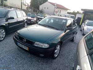 Opel Astra BARATINHO CM DA ASST Agosto/95 - à venda -