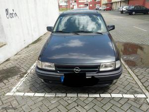 Opel Astra  Julho/97 - à venda - Ligeiros Passageiros,