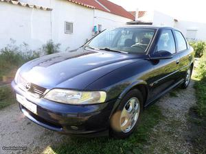 Opel Vectra 2.0dti aceito troca Abril/99 - à venda -
