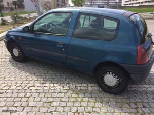 Renault Clio 1.9 D 2 lugares Dezembro/98 - à venda -