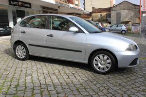 Seat Ibiza 1.2 Sport 70cv Dezembro/06 - à venda - Ligeiros