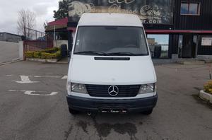 Mercedes-Benz Sprinter 208 D