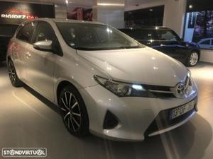 Toyota Auris 1.4 D-4D Active