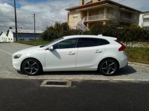  Volvo V D2 R-Design (115cv) (5p)