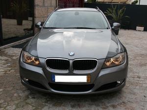 BMW Série  d Touring Navigation Sport (177cv)