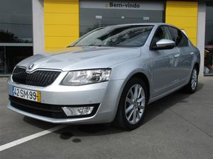  Skoda Octavia 1.6 TDi Style (90cv) (4p)