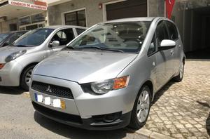 Mitsubishi Colt Garantia TOTAL - Financiamento