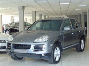 Porsche Cayenne Tiptronic