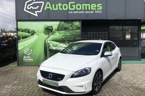 Volvo V40 D2 1.6D R-DESIGN