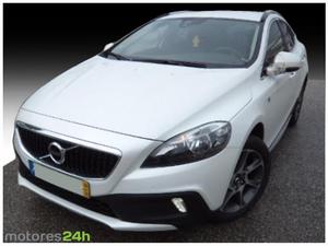 Volvo V40 Cross Country 2.0 D2 Momentum