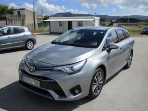 Toyota Avensis SW 2.0 D-4D Exclusive+GPS