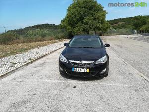 Opel Astra 1.4 T Cosmo