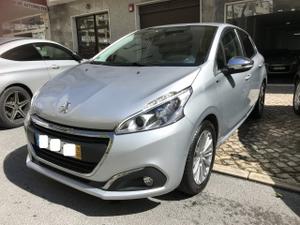 Peugeot 208 Style - GPS - Garantia Total - Financiamento
