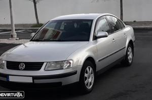 Vw Passat 1.9 TDi Confortline