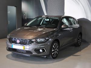 Fiat Tipo 1.3 M-JET LOUNGE