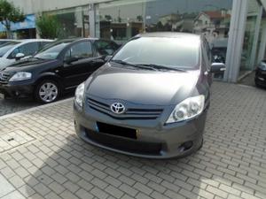 Toyota Auris 1.4 D -4D 90CV