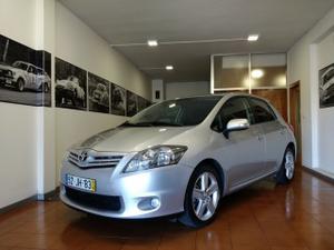 Toyota Auris 1.4D-4D Exclusive