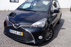 Toyota Yaris 1.0 Confort + P.Style