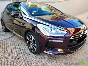 Citroen DS5 2.0 HDi Hy4 S.Chic CMPg