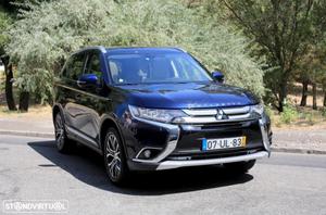 Mitsubishi Outlander 2.2 DI-D Instyle