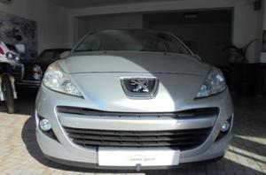 Peugeot i 5 portas GPL