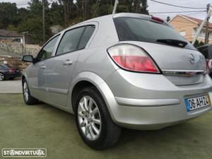 Opel Astra 1.3 CDTi Elegance