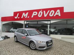 Audi A3 1.6 TDI ATTRACTION