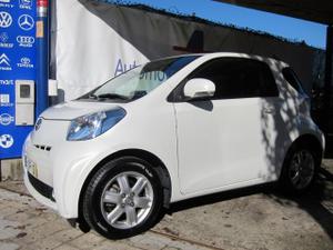 Toyota iQ 1.0 VVT-i