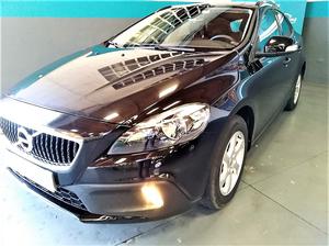  Volvo V40 Cross Country D2 2,0 CC Kinetic Geartronic
