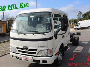 Toyota Dyna M CAB/DUPLA //  KM