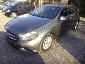  Mercedes-Benz Classe A 180 CDi B.E. Style (109cv) (5p)