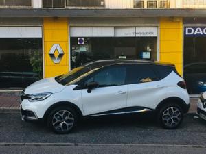 Renault Captur TCe 90 EXCLUSIVE Viatura de serviço    