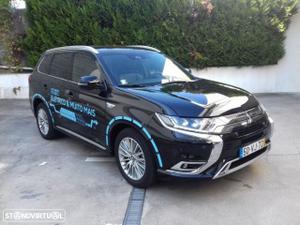 Mitsubishi Outlander 2.4 PHEV Instyle 4WD Plug-In Hybrid