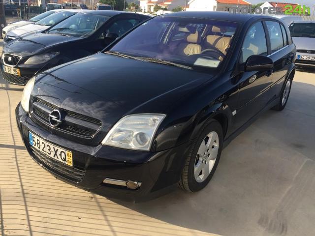 Opel Signum 2.2 CDTI