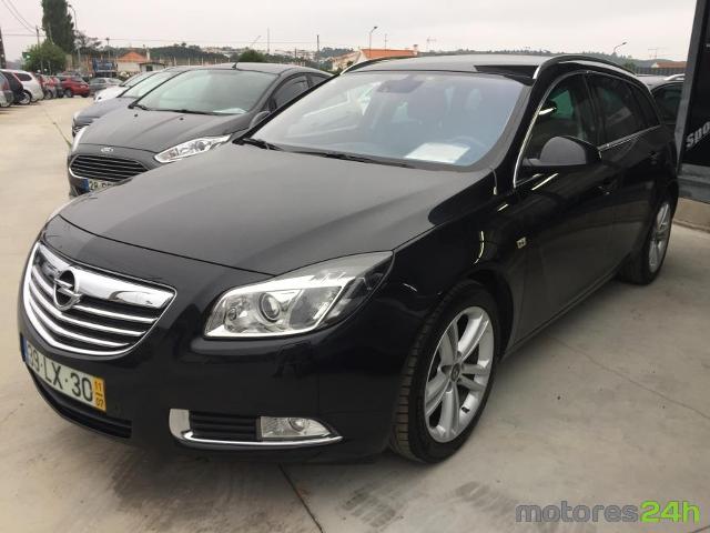 Opel nsignia Sports Tourer 2.0CDTI COSMO