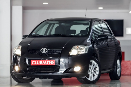 Toyota Auris 1.4 D4D GOLD EDITION