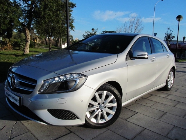  Mercedes-Benz Classe A 180 CDi B.E. Urban (109cv) (5p)