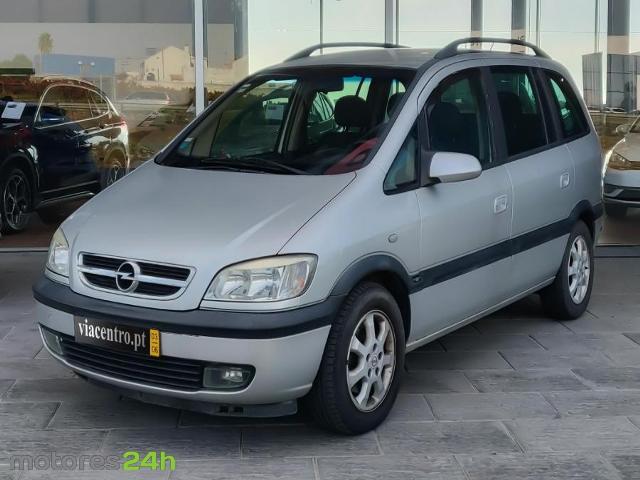 Opel Zafira 2.0 DTI ELEGANCE 7 LUG