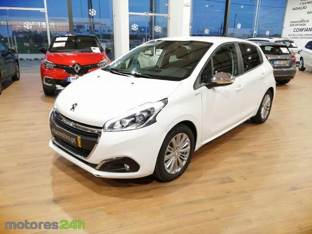 Peugeot  STYLE PURE TECK LED + CAM. TRASEIRA