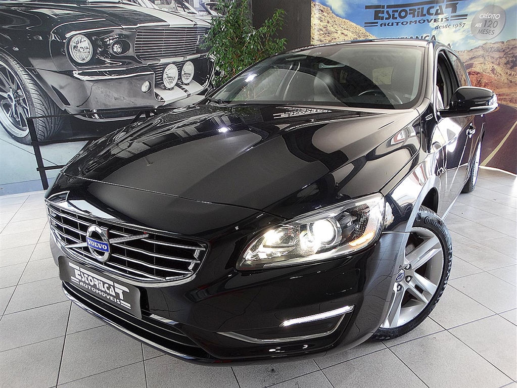  Volvo V D6 Summum AWD Phev (220cv) (5p)