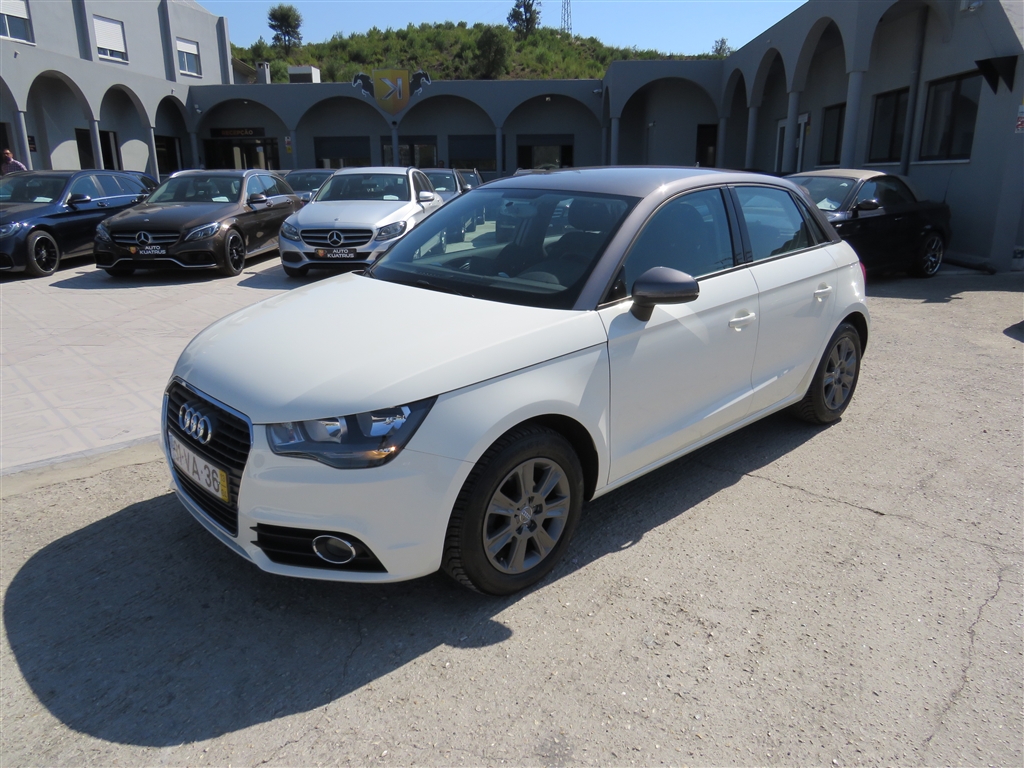  Audi A1 1.6 TDI Advance (90cv) (3p)