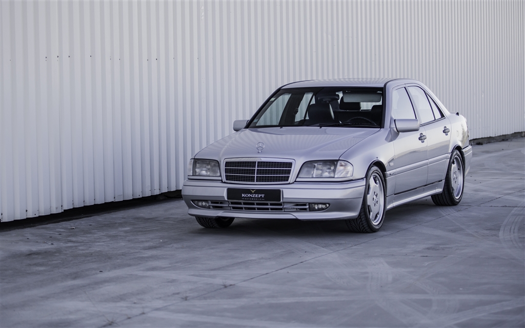  Mercedes-Benz Classe C 36 AMG (283cv) (4p)