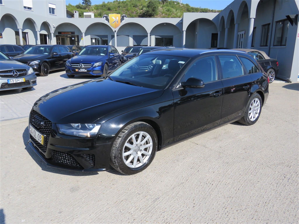  Audi A4 Avant 2.0 TDi Advance (136cv) (5p)