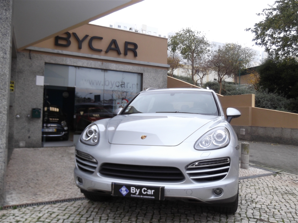  Porsche Cayenne Cayenne (240cv) (5p)