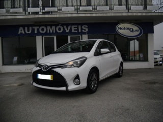 Toyota Yaris 1.0 VVT-I COMFORT + P. Style