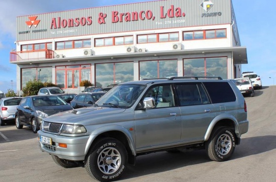 Mitsubishi Pajero SPORT 2.5TD